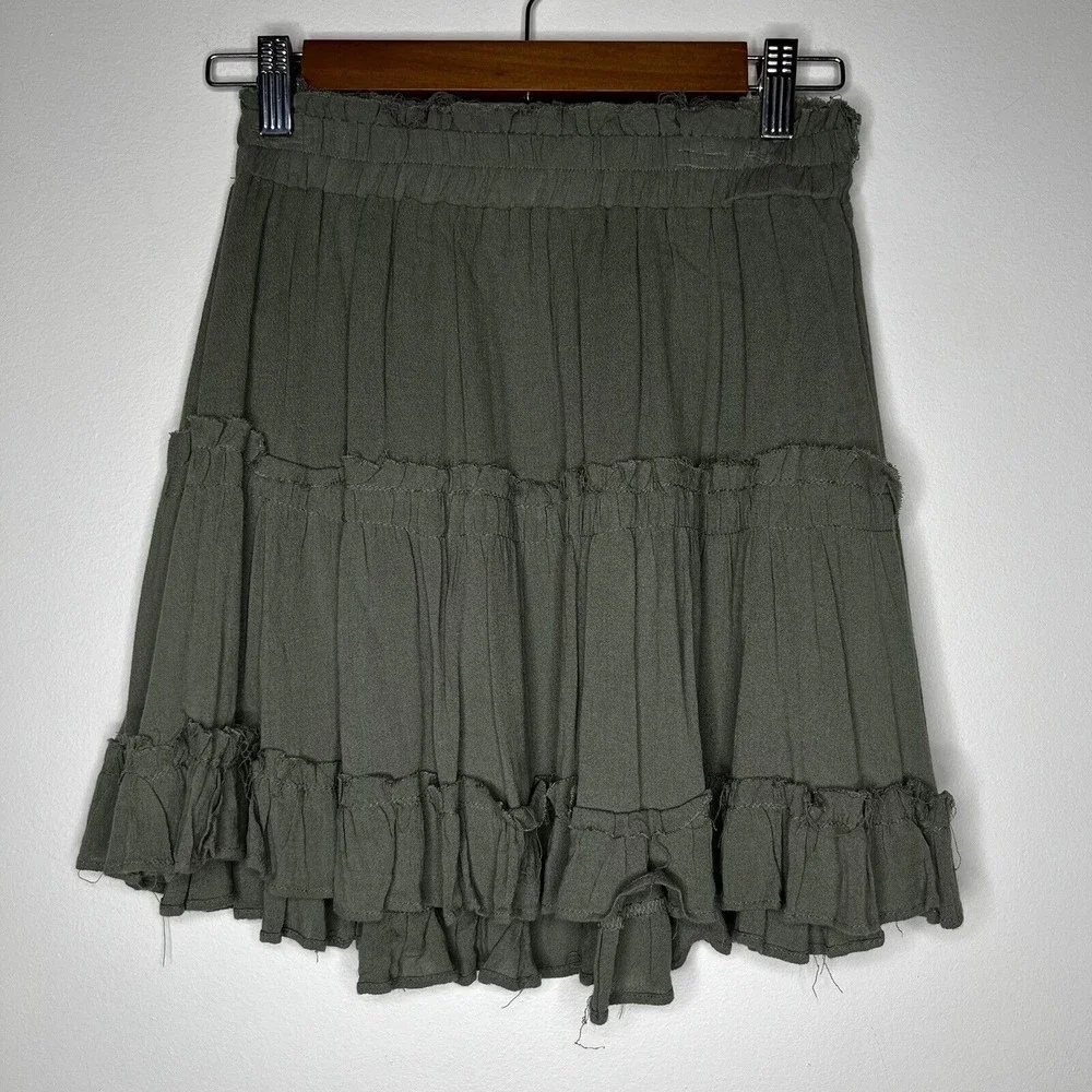 ShowPo Tiered Ruffle Skirt Pull-On Elastic Raw Hem Women’s 4 Dark Sage Green